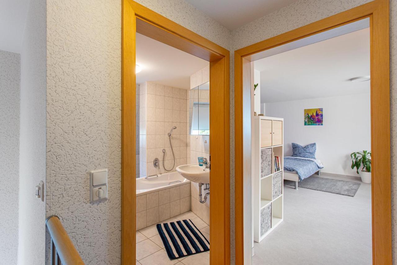 Gastezimmer 20 Min. Zur Messe & Stadtzentrum Nuremberg Bagian luar foto